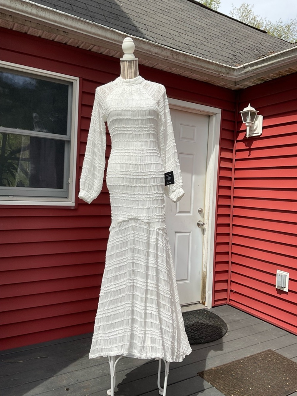 Lulus White Textured Long Sleeve Maxi Mermaid Formal Dress S
